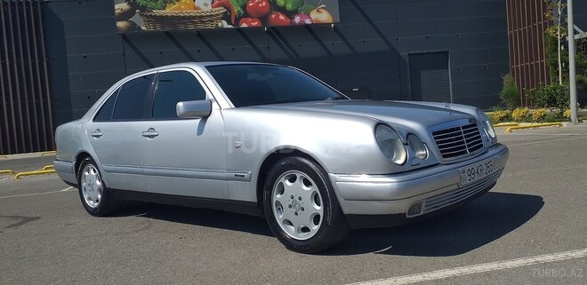 Mercedes E 230 1996, 365,000 km - 2.3 l - Bakı