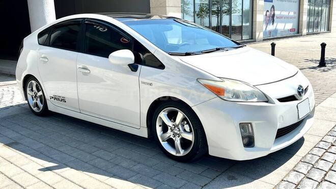 Toyota Prius 2010, 127,000 km - 1.8 l - Bakı