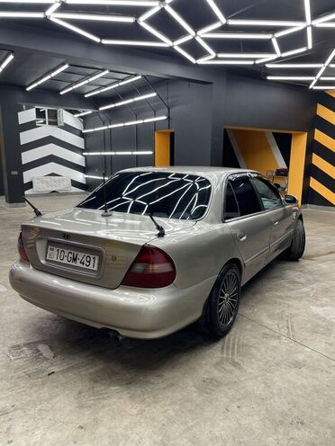 Hyundai Sonata 1997, 300,000 km - 2.0 l - Bakı