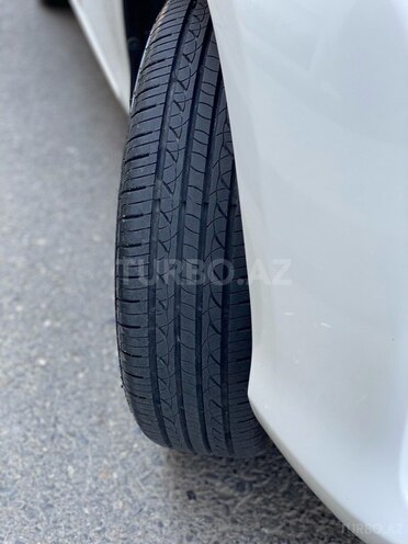 Toyota Vitz 2012, 22,700 km - 1.3 l - Bakı