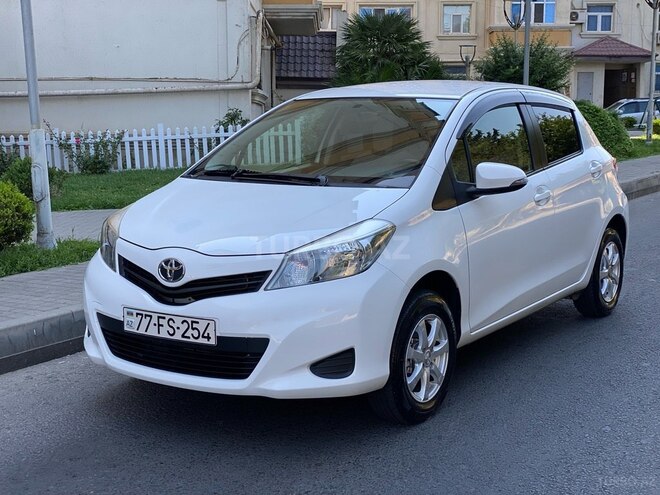 Toyota Vitz 2012, 22,700 km - 1.3 l - Bakı