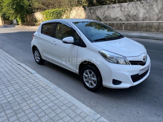 Toyota Vitz 2012, 22,700 km - 1.3 l - Bakı