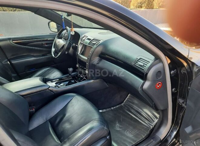 Lexus LS 460 2008, 250,000 km - 4.6 l - Gəncə