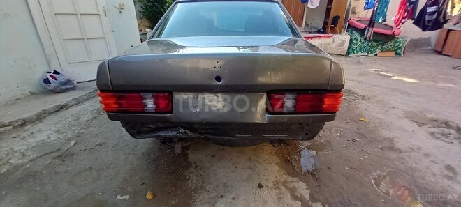 Mercedes 190 1989, 385,000 km - 2.0 l - Bakı