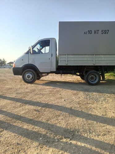 GAZ 3302-744 1998, 800,000 km - 2.4 l - Salyan