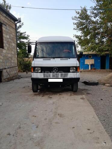 Mercedes 208 D 1992, 231,201 km - 2.3 l - Bərdə
