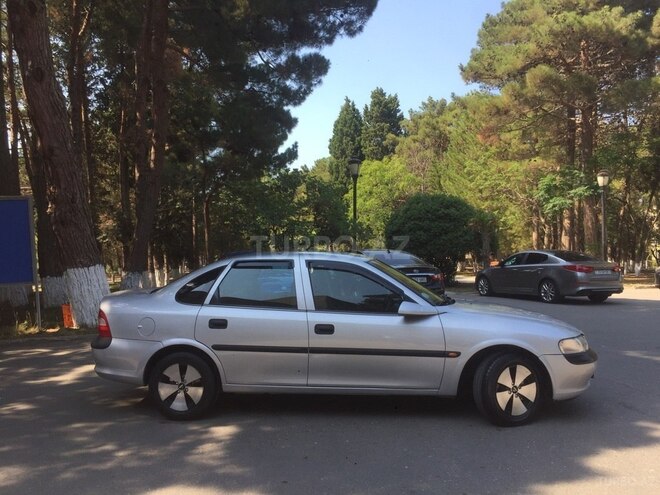 Opel Vectra 1998, 391,451 km - 1.6 l - Sumqayıt