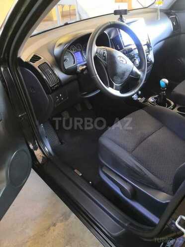 Hyundai i30 2010, 276,000 km - 1.4 l - Bakı
