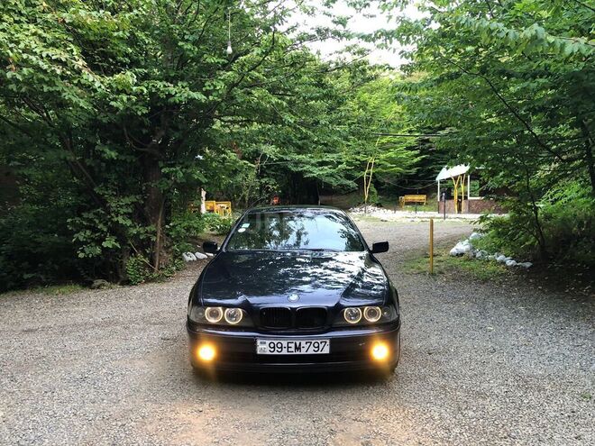 BMW 520 1999, 212,000 km - 2.0 l - Masallı