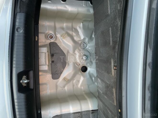 Hyundai Accent 2016, 90,000 km - 1.6 л - Bakı