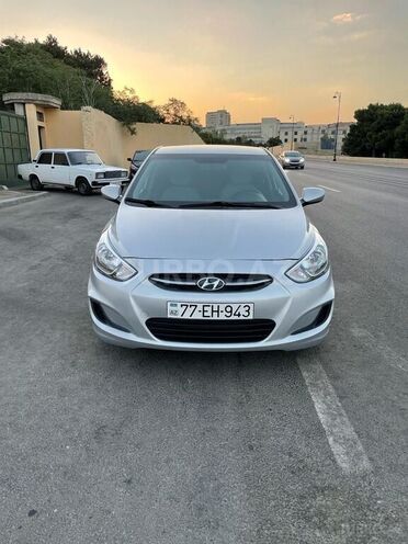 Hyundai Accent 2016, 90,000 km - 1.6 л - Bakı