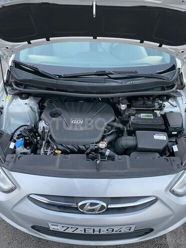 Hyundai Accent 2016, 90,000 km - 1.6 л - Bakı
