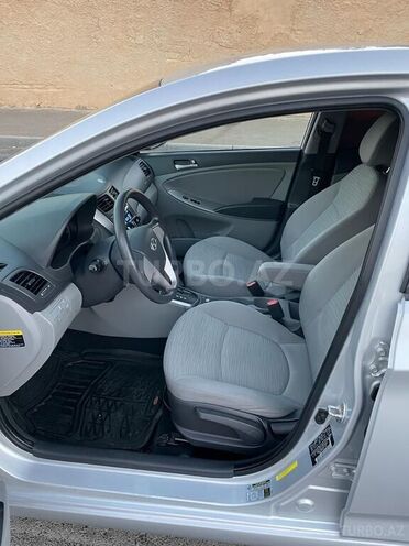 Hyundai Accent 2016, 90,000 km - 1.6 л - Bakı