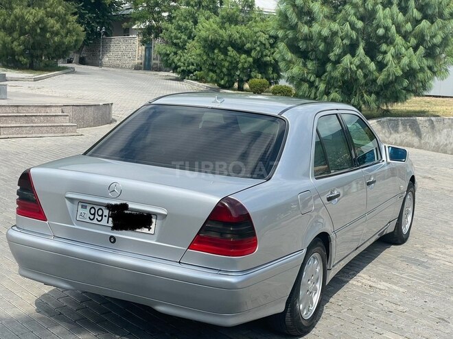 Mercedes C 240 1999, 360,000 km - 2.4 l - Şəki