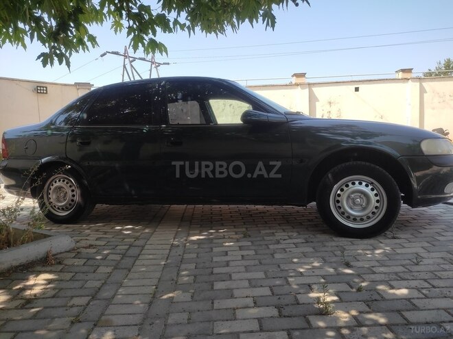 Opel Vectra 1997, 25,000 km - 1.6 l - Bakı