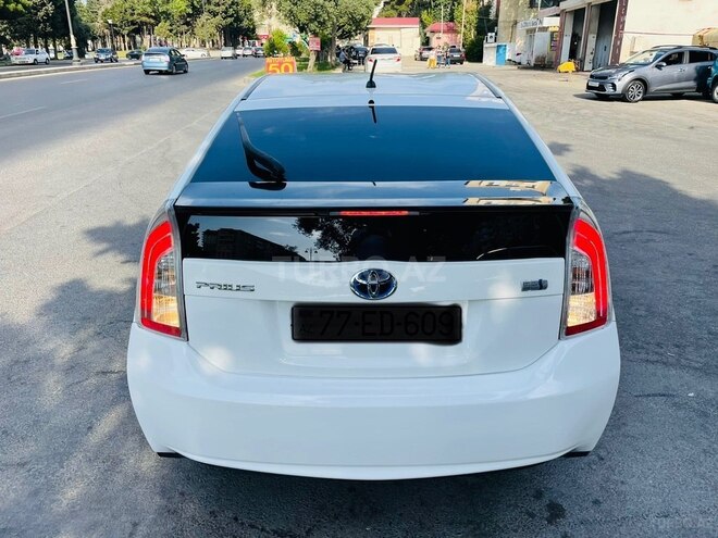 Toyota Prius 2013, 128,618 km - 1.8 l - Bakı