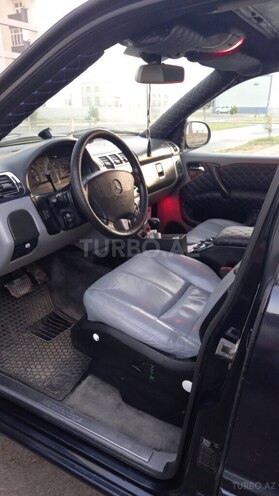 Mercedes ML 320 2000, 244,000 km - 3.2 l - Bakı
