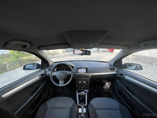 Opel Astra 2005, 230,000 km - 1.4 l - Bakı
