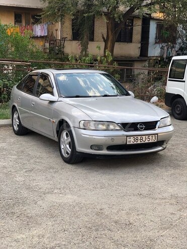 Opel Vectra 1998, 267,000 km - 2.0 l - Bakı