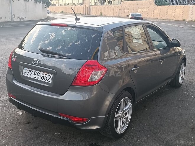 Kia Ceed 2010, 205,000 km - 1.6 l - Bakı