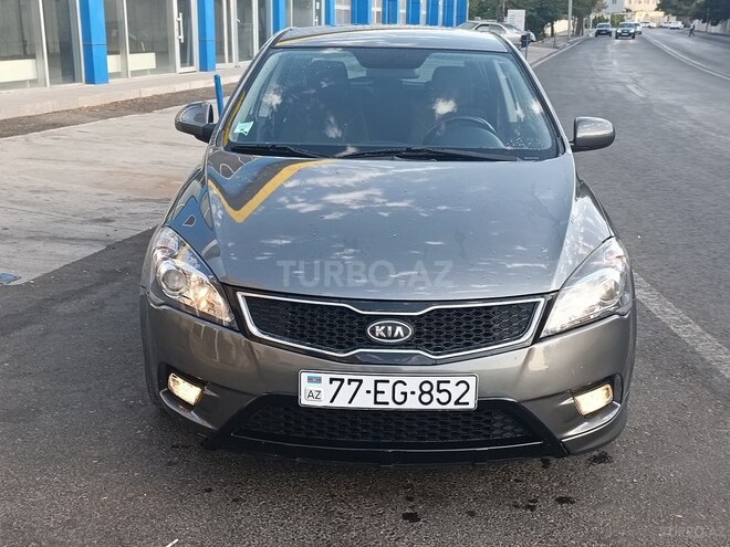 Kia Ceed 2010, 205,000 km - 1.6 l - Bakı