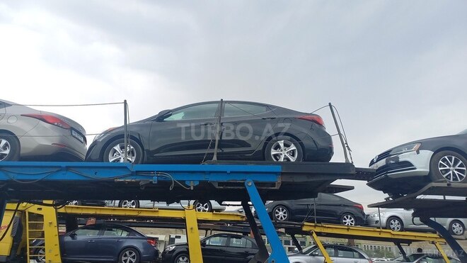 Hyundai Elantra 2015, 92,000 km - 1.8 l - Bakı