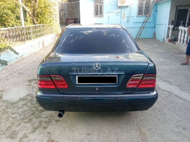 Mercedes E 230 1996, 211,333 km - 2.3 l - Bakı