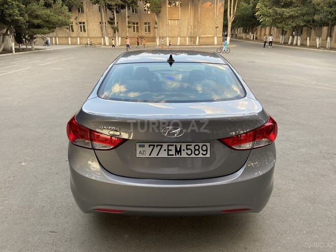 Hyundai Elantra 2012, 38,000 km - 1.8 l - Bakı