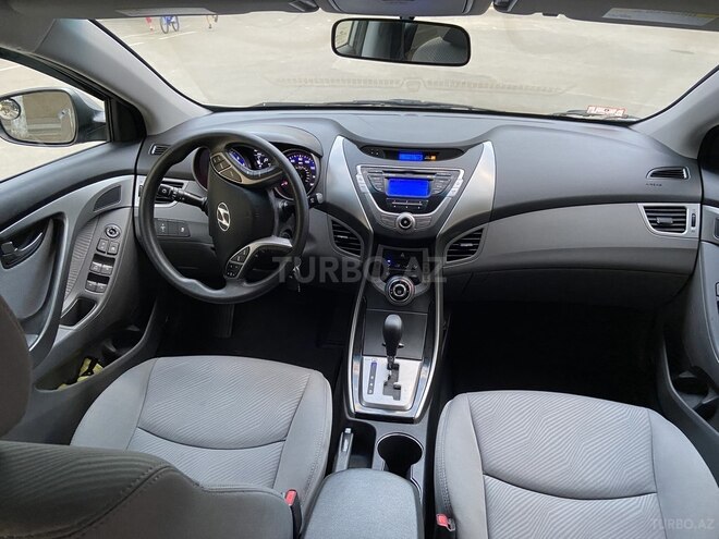 Hyundai Elantra 2012, 38,000 km - 1.8 l - Bakı