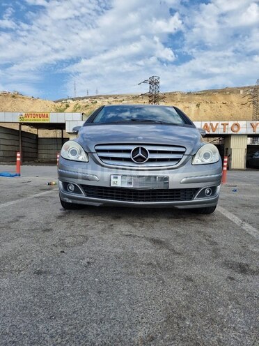 Mercedes B 170 2007, 155,000 km - 1.7 l - Bakı