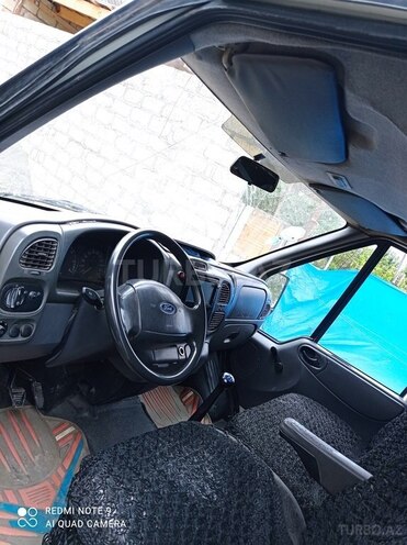Ford Transit 2005, 11,111 km - 2.4 l - Quba