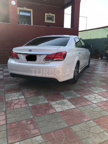 Toyota Avalon 2011, 176,000 km - 3.5 l - Salyan