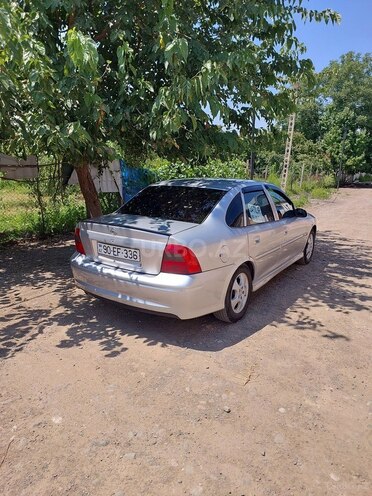 Opel Vectra 1999, 330,000 km - 2.0 л - Bakı