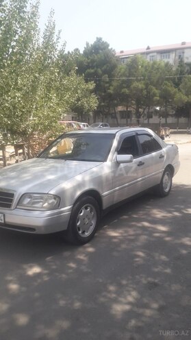 Mercedes C 180 1996, 258,000 km - 1.8 l - Sumqayıt
