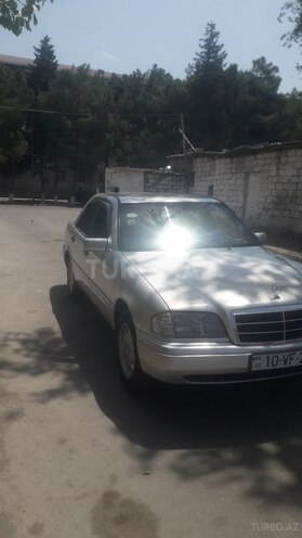 Mercedes C 180 1996, 258,000 km - 1.8 l - Sumqayıt