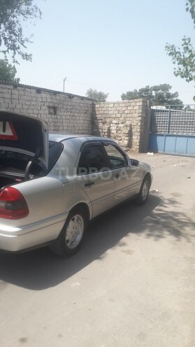 Mercedes C 180 1996, 258,000 km - 1.8 l - Sumqayıt