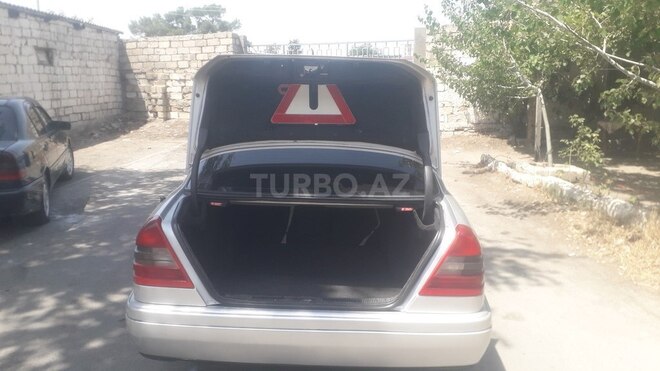 Mercedes C 180 1996, 258,000 km - 1.8 l - Sumqayıt