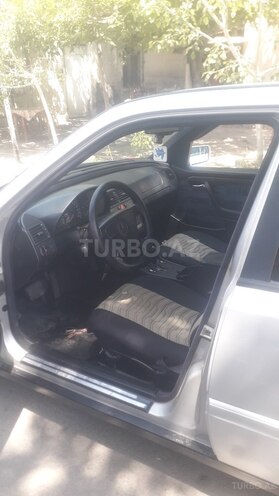 Mercedes C 180 1996, 258,000 km - 1.8 l - Sumqayıt