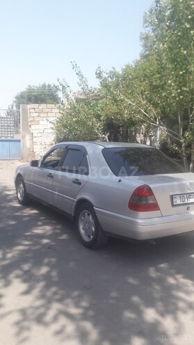 Mercedes C 180 1996, 258,000 km - 1.8 l - Sumqayıt
