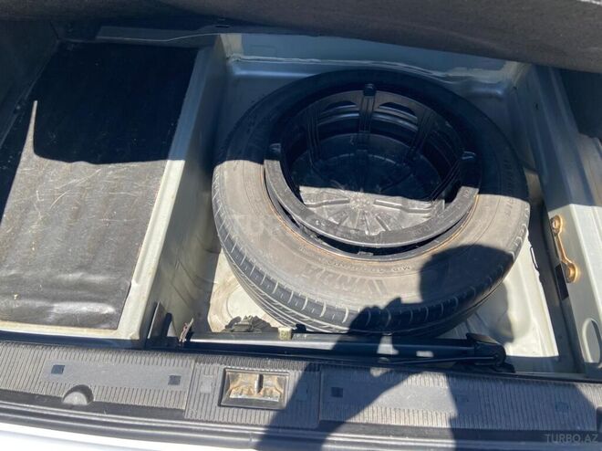 Mercedes E 280 2000, 317,000 km - 2.8 l - Bakı