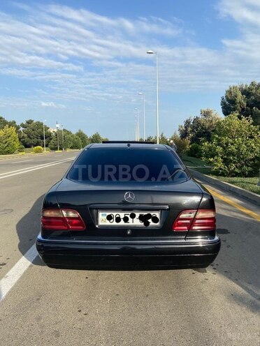 Mercedes E 240 1998, 368,950 km - 2.4 л - Ağstafa