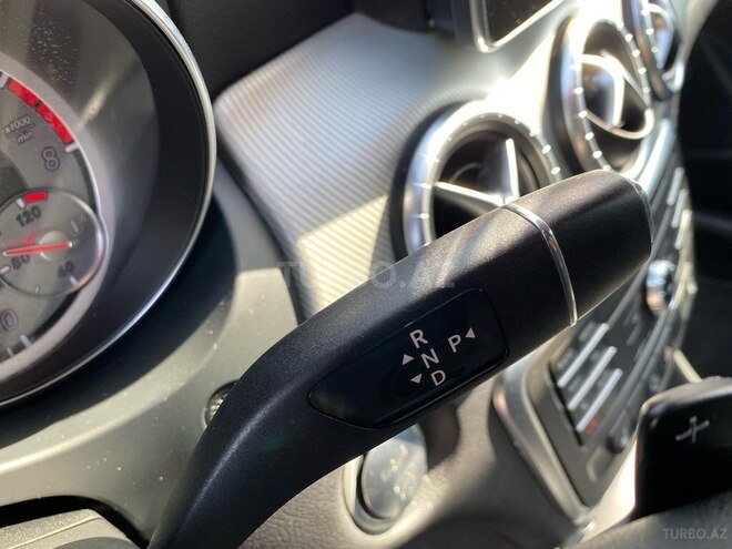 Mercedes CLA 250 2015, 210,824 km - 2.0 l - Bakı