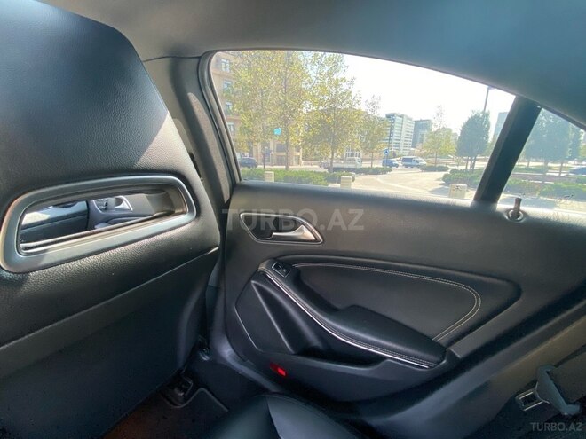 Mercedes CLA 250 2015, 210,824 km - 2.0 l - Bakı