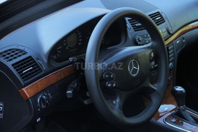 Mercedes E 220 2008, 224,000 km - 2.2 l - Bakı