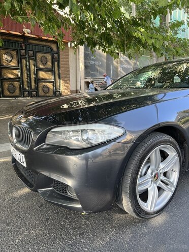 BMW 523 2010, 200,000 km - 3.0 l - Bakı