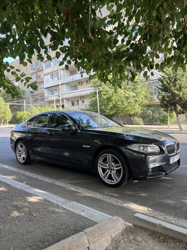 BMW 523 2010, 200,000 km - 3.0 l - Bakı