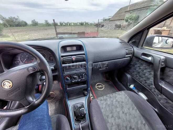 Opel Astra 2002, 431,000 km - 1.6 l - Yevlax