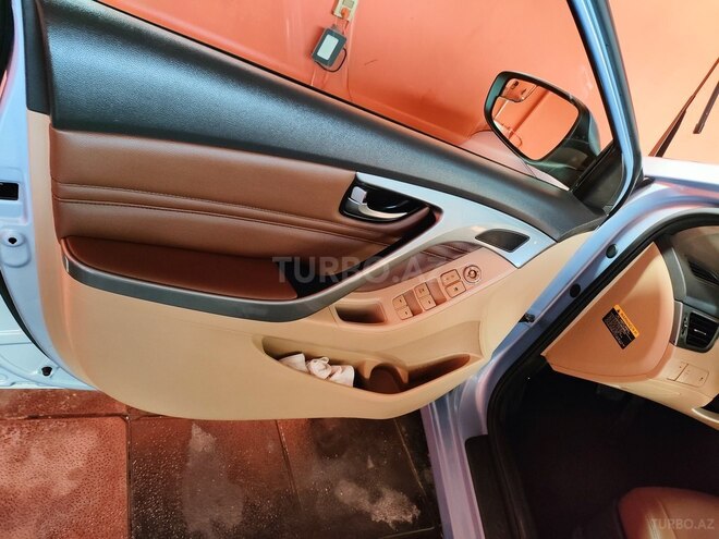 Hyundai Elantra 2012, 155,000 km - 1.8 l - Mingəçevir