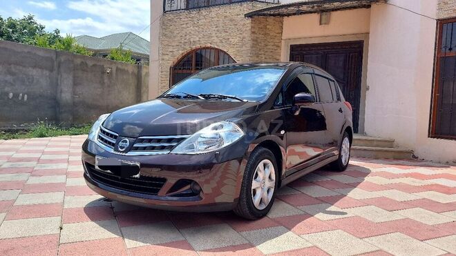 Nissan Tiida 2012, 62,000 km - 1.5 l - Naftalan