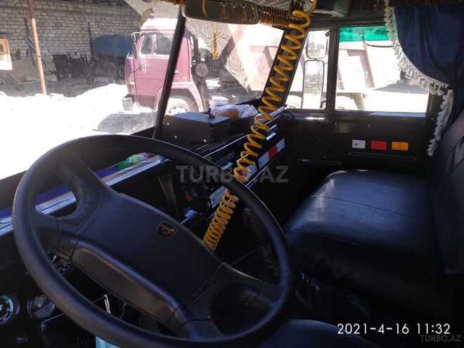KamAz 53202 1987, 560,000 km - 11.0 l - Qusar